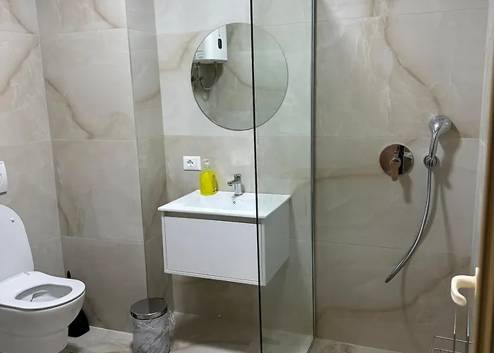 Drini Nr 1 * טיראנה